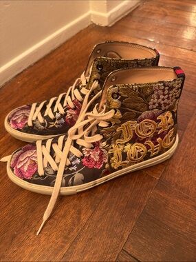 Embroidered Floral High-Top Sneakers - Pink & Gold